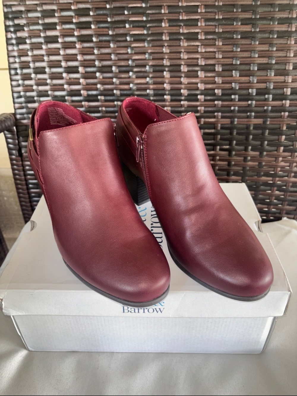 croft & barrow Burgundy Leather Ankle Heel Booties